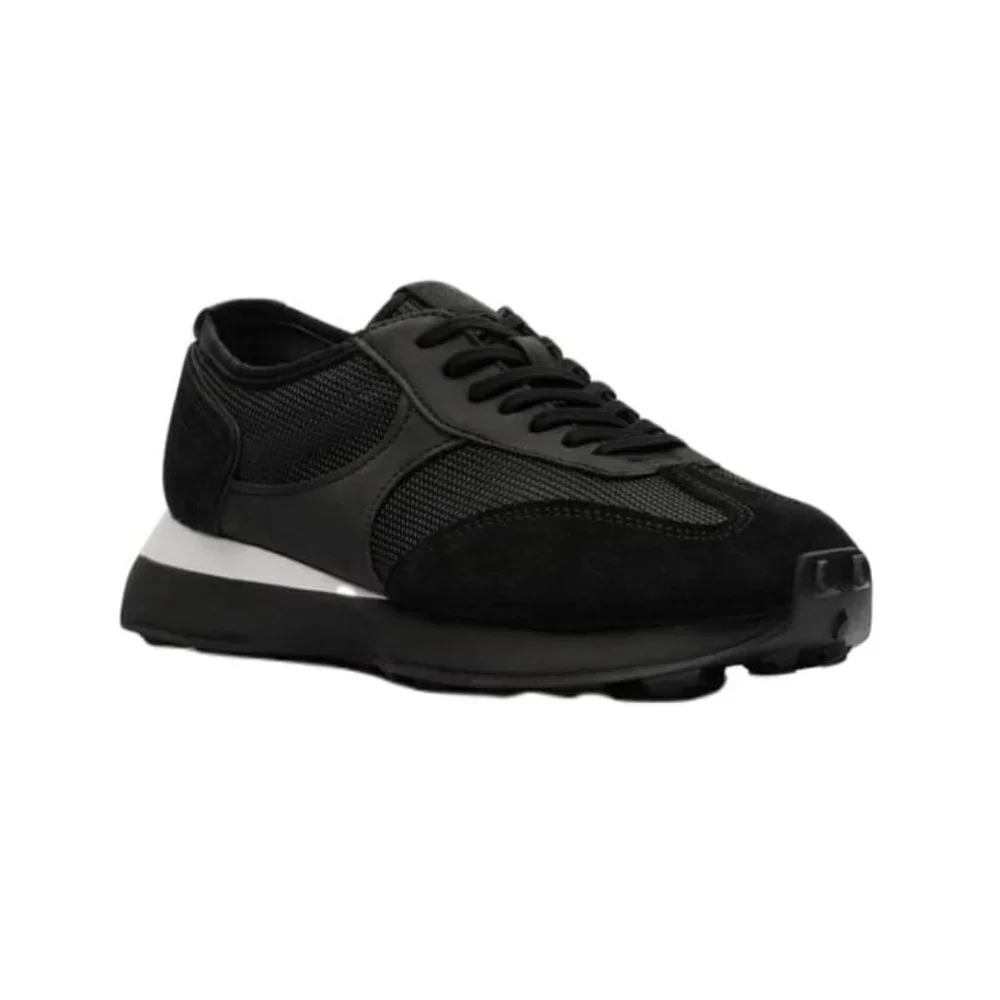ZARA RETRO RUNNING TRAINERS BLACK | 2329/820